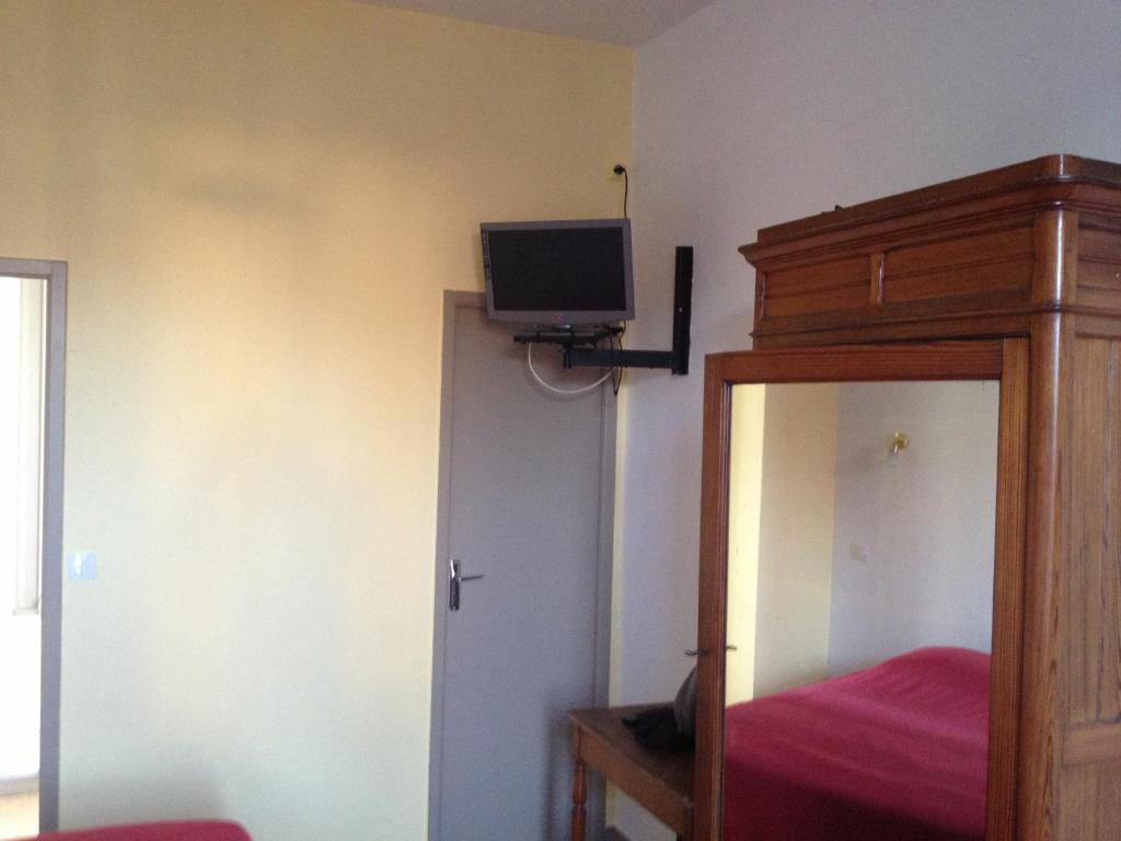 Hotel Le Fecamp Bolbec Room photo